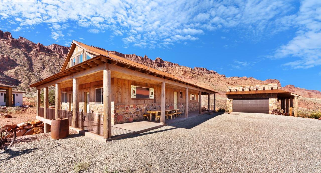 Hideout At The Rim Bed & Breakfast Moab Exterior photo