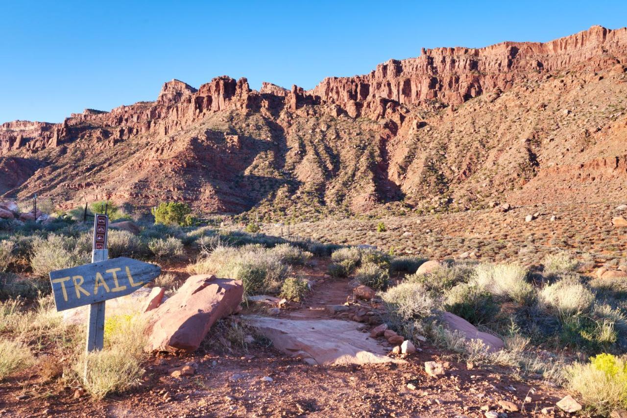 Hideout At The Rim Bed & Breakfast Moab Exterior photo